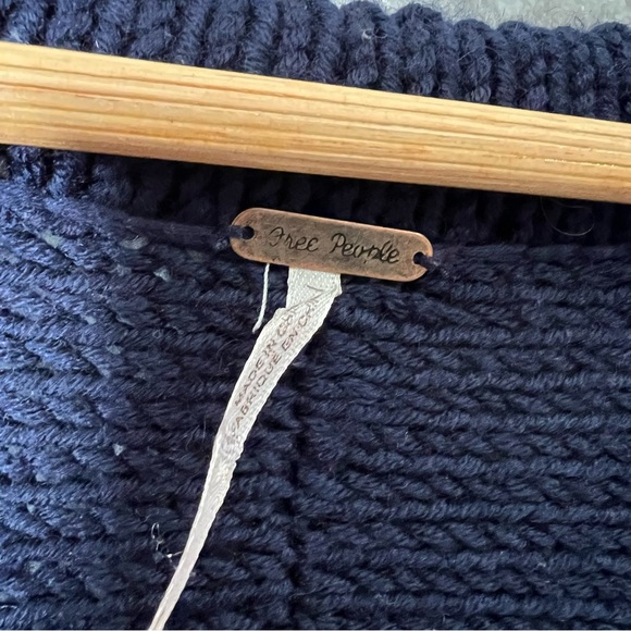 Free People Women's Medium Annabelle Wool Blend Knit Nordic Longline Cardigan - Picture 6 of 9